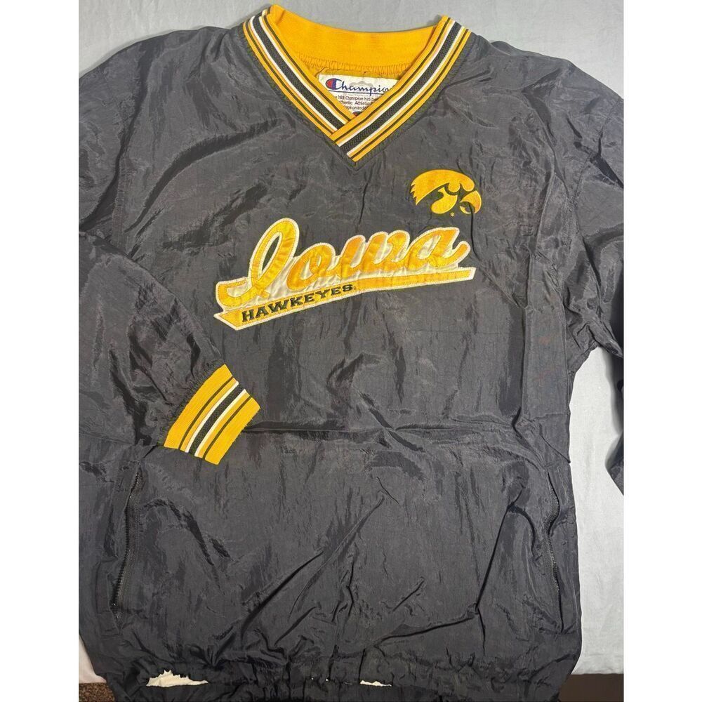 Vintage 90's Iowa Hawkeyes Champion V-Neck Nylon Pullover Windbreaker Men's Md